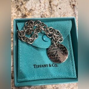 Tiffany & Co. Silver Chain Notes Bracelet
